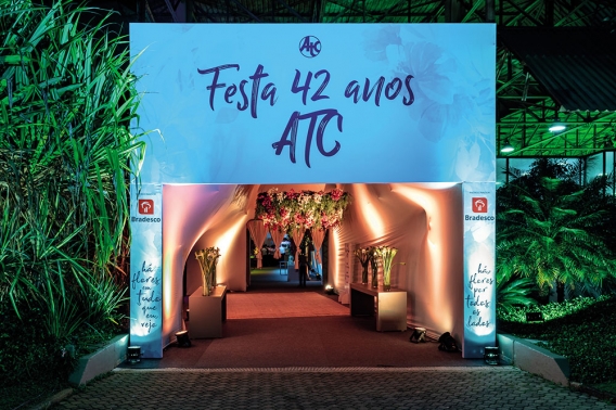 ATC comemora 42 anos com o show do Titãs
