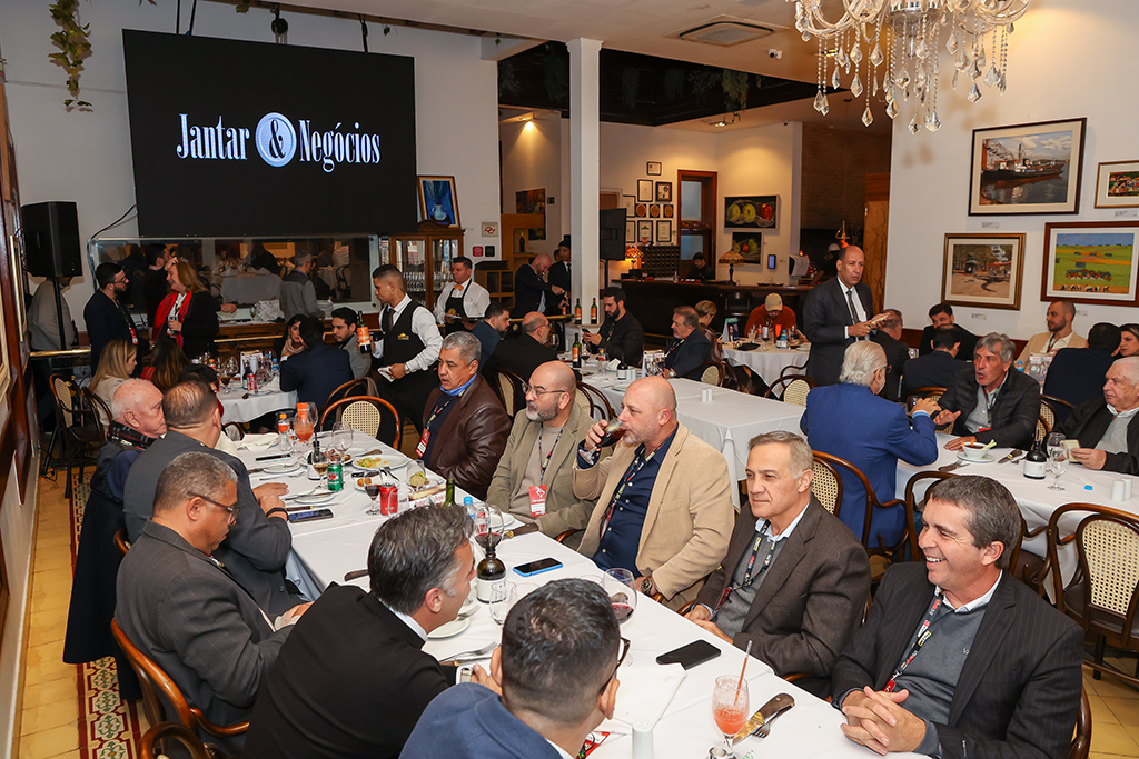Jantar & Negócios – Restaurante El Uruguayo | Junho 2025