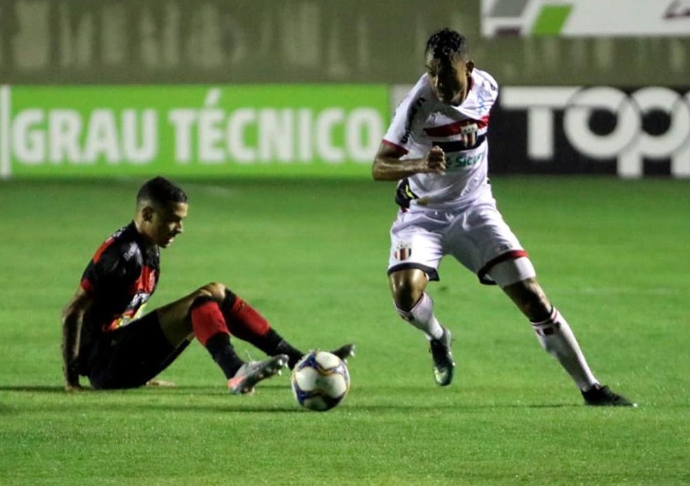 Oeste enfrenta o Botafogo-SP nessa terça na Arena Barueri Oeste enfrenta o Botafogo-SP nessa terça na Arena Barueri