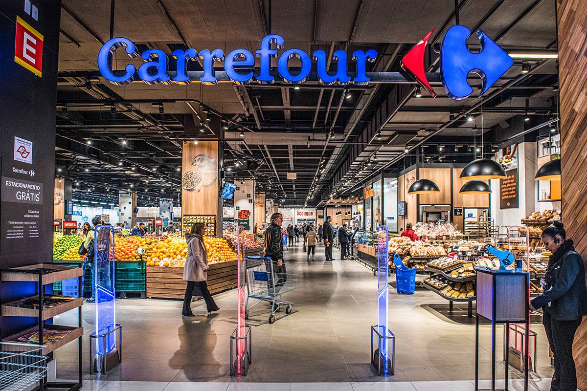 Carrefour abre inscrições para estágio em Barueri e SP