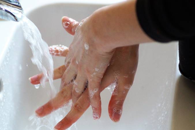 Lavando as mãos da pandemia no Brasil