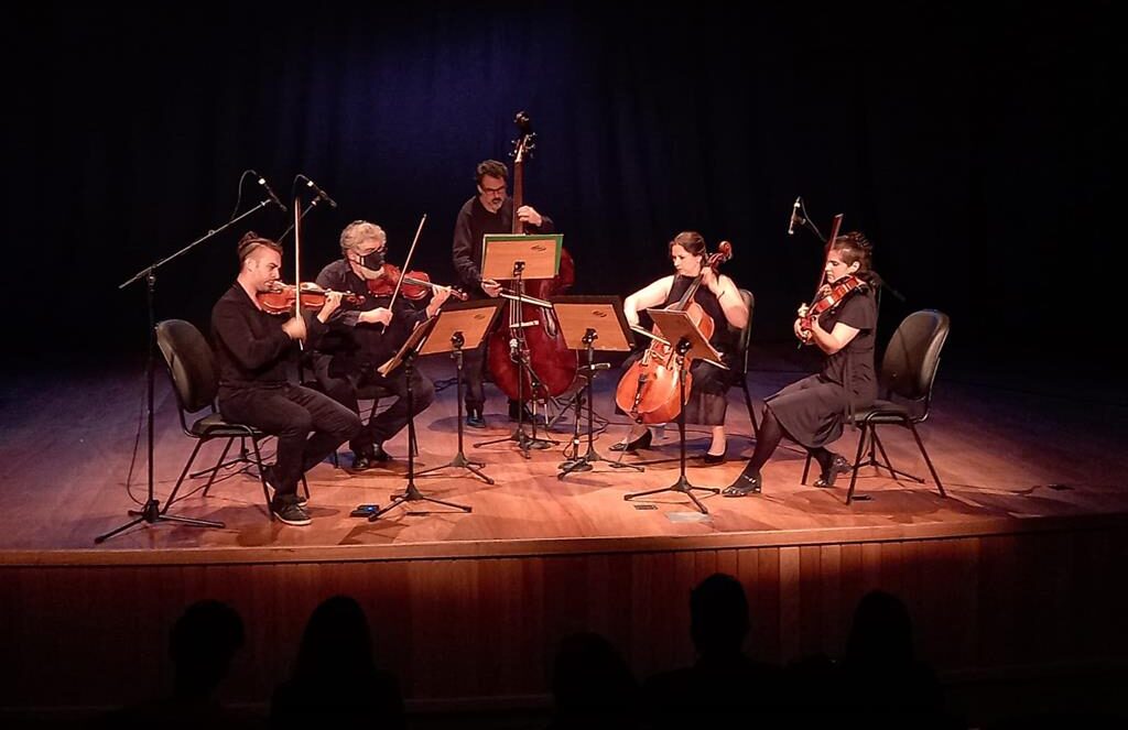 Quinteto de Cordas realiza concerto dia 25 em Barueri