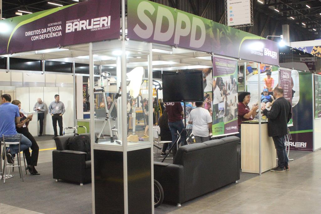 SDPD marca presença na maior feira de tecnologia assistiva