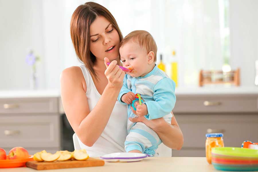 Introdução alimentar e janela imunológica: como alimentar o bebê?