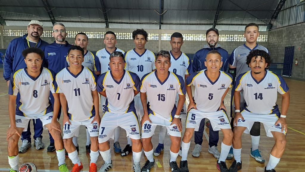 Futsal masculino de Parnaíba garante vitória na estreia dos Jogos Regionais