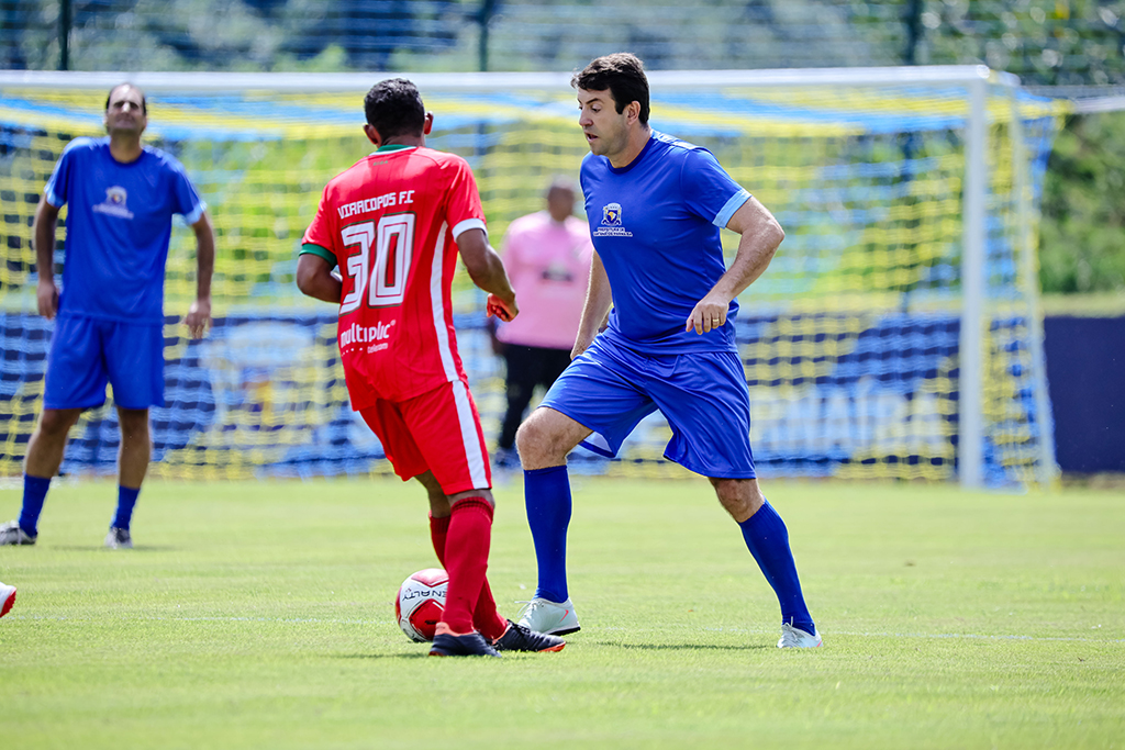 Com medidas oficiais, 6º campo de futebol de Santana de Parnaíba é inaugurado Com medidas oficiais, 6º campo de futebol de Santana de Parnaíba é inaugurado