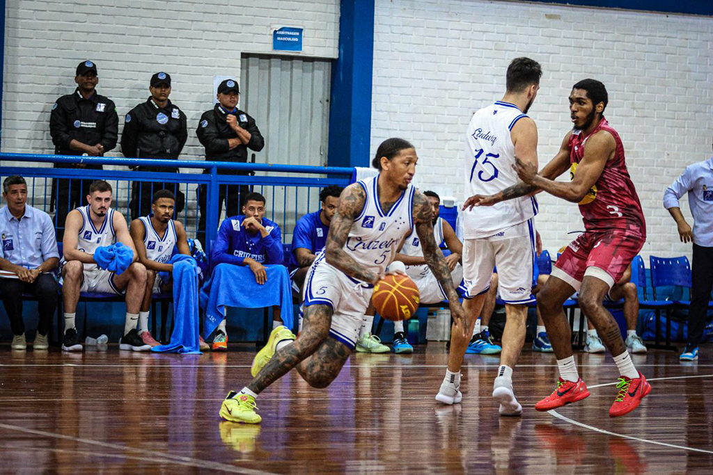Basket Osasco perde para o Cruzeiro na Liga Ouro e decide jogo neste sábado (31)