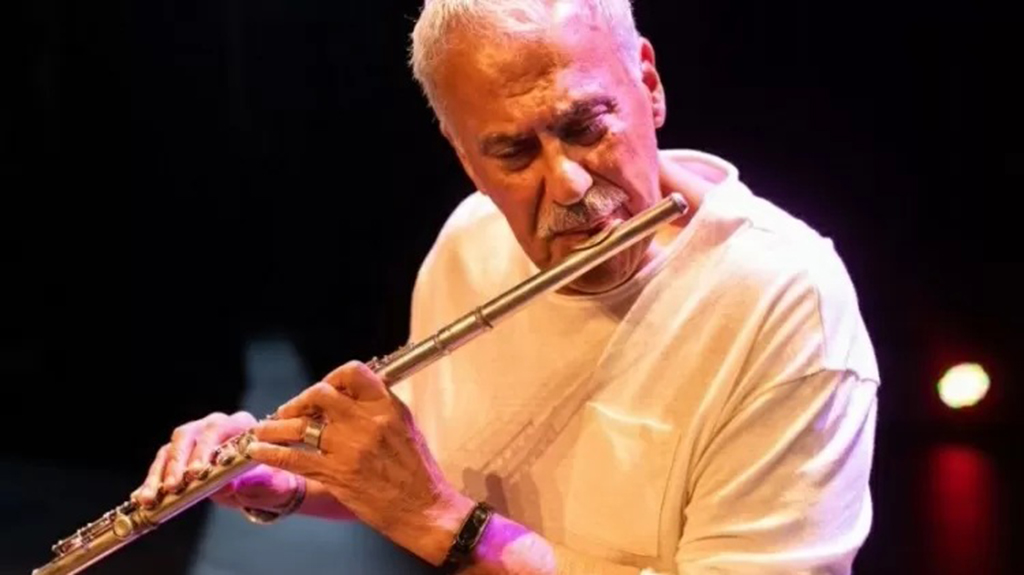 Danilo Caymmi apresenta o show “Andanças”