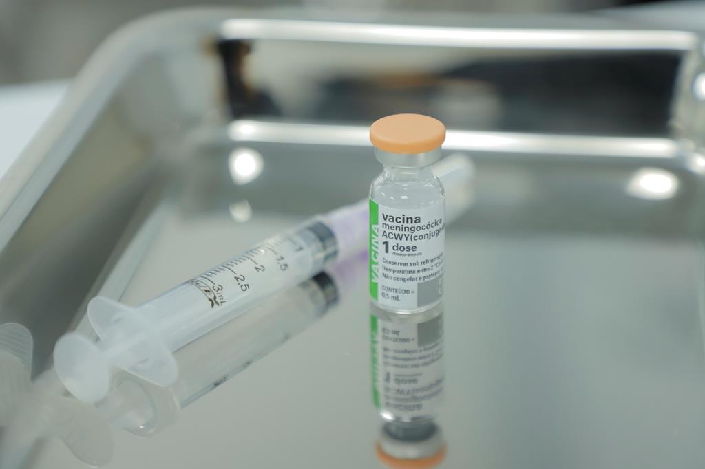 Vacinação contra meningite ACWY está disponível nas UBSs de Barueri Vacinação contra meningite ACWY está disponível nas UBSs de Barueri