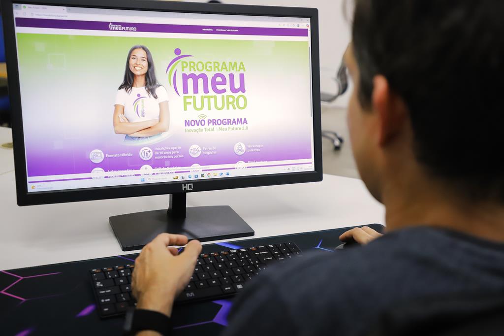 Programa Meu Futuro abre inscrições até 16 de setembro Programa Meu Futuro abre inscrições até 16 de setembro