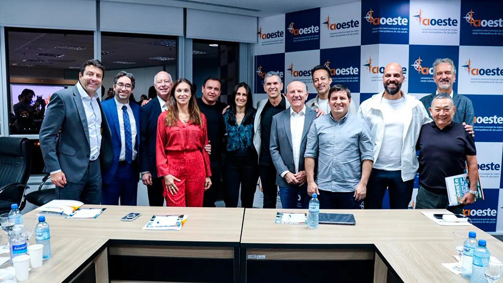 Prefeitos do CIOESTE recebem secretária Natália Resende e debatem investimentos em infraestrutura e meio ambiente