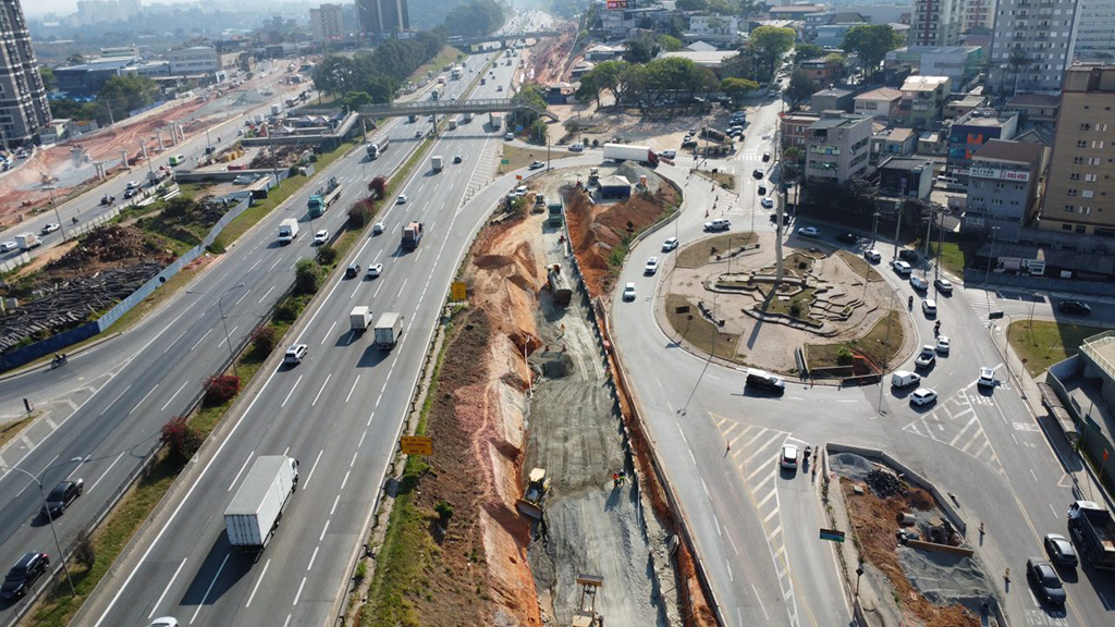 Rotatória da Praça das Artes terá afunilamento de faixas neste fim de semana