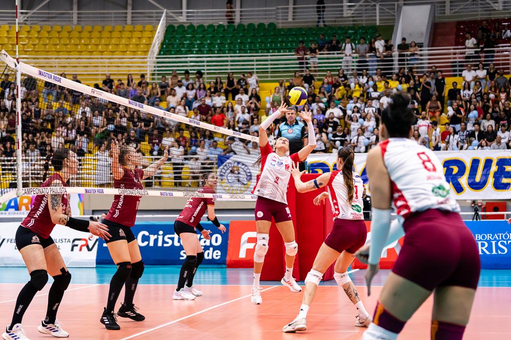 Paulistano Barueri chega à final do Campeonato Paulista de Vôlei Paulistano Barueri chega à final do Campeonato Paulista de Vôlei