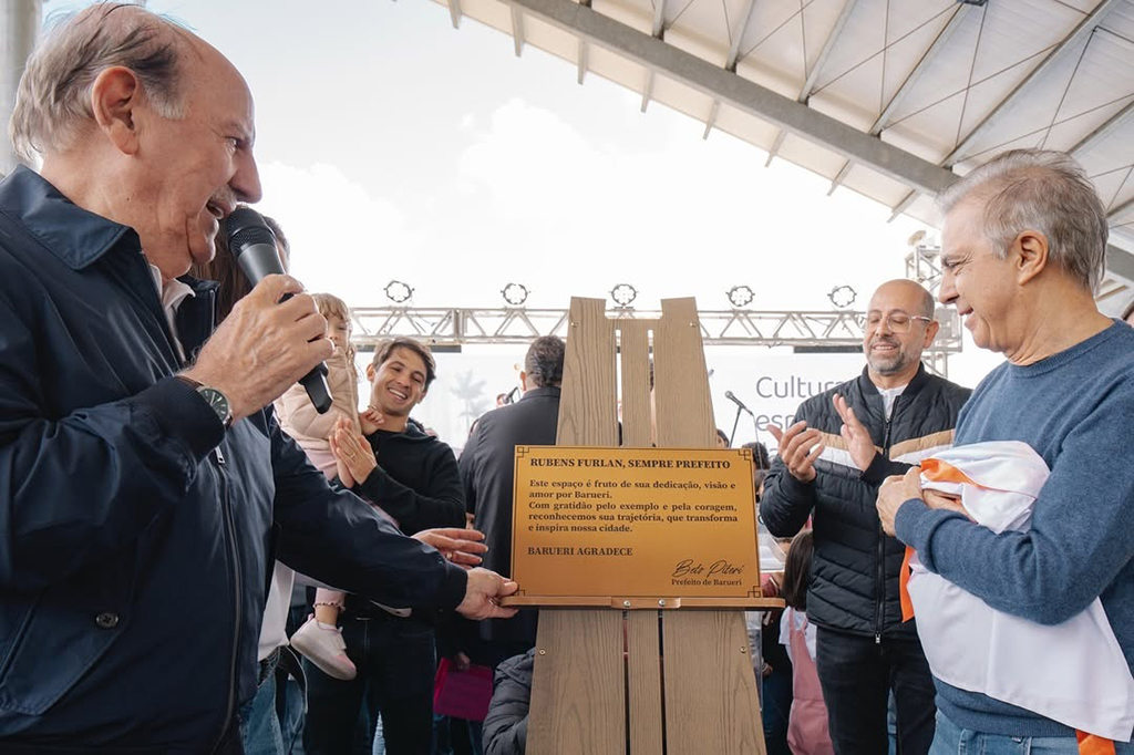 Beto Piteri inaugura Parque da Juventude em homenagem a Rubens Furlan Junior Beto Piteri inaugura Parque da Juventude em homenagem a Rubens Furlan Junior