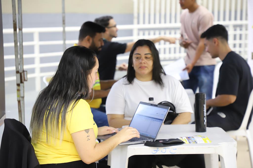 Feirão de Empregos será realizado no dia 11 de novembro no José Corrêa Feirão de Empregos será realizado no dia 11 de novembro no José Corrêa