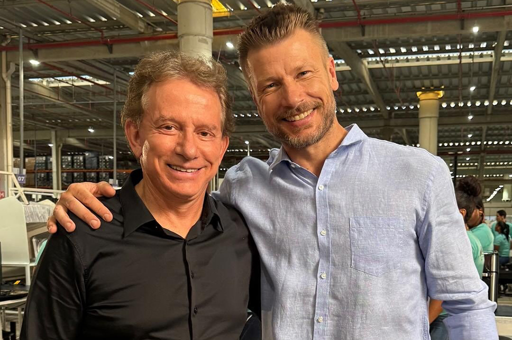 Rodrigo Hilbert grava nova campanha da Mondial Rodrigo Hilbert grava nova campanha da Mondial