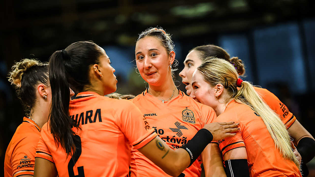 Osasco domina o Sesi, confirma Top 4 e fecha o ano com vitória