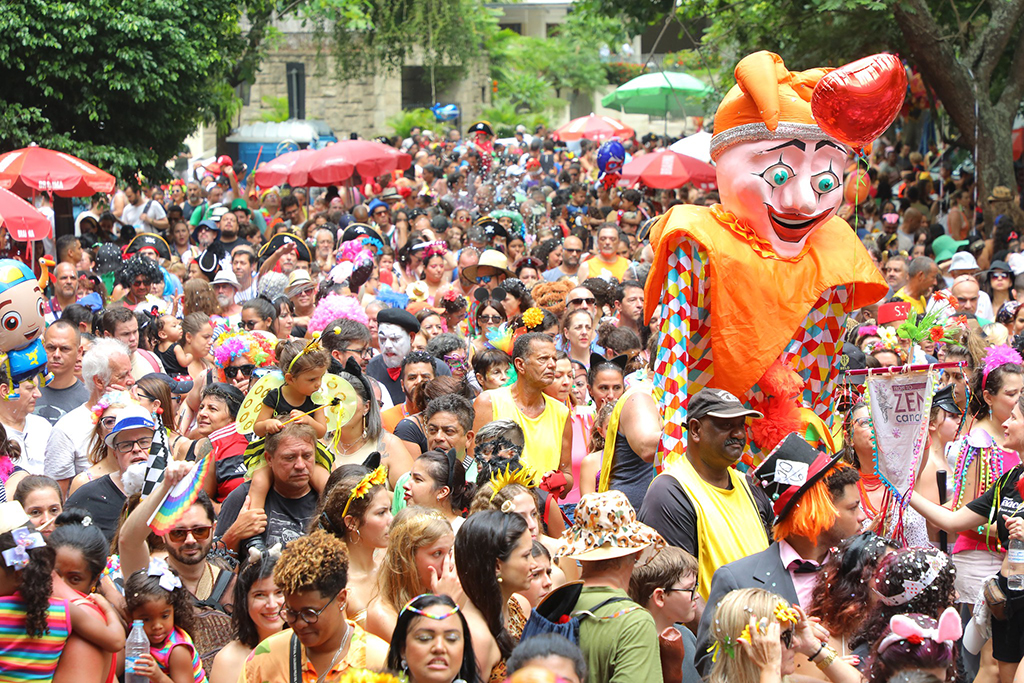 Carnaval de Osasco reúne 24 blocos neste final de semana