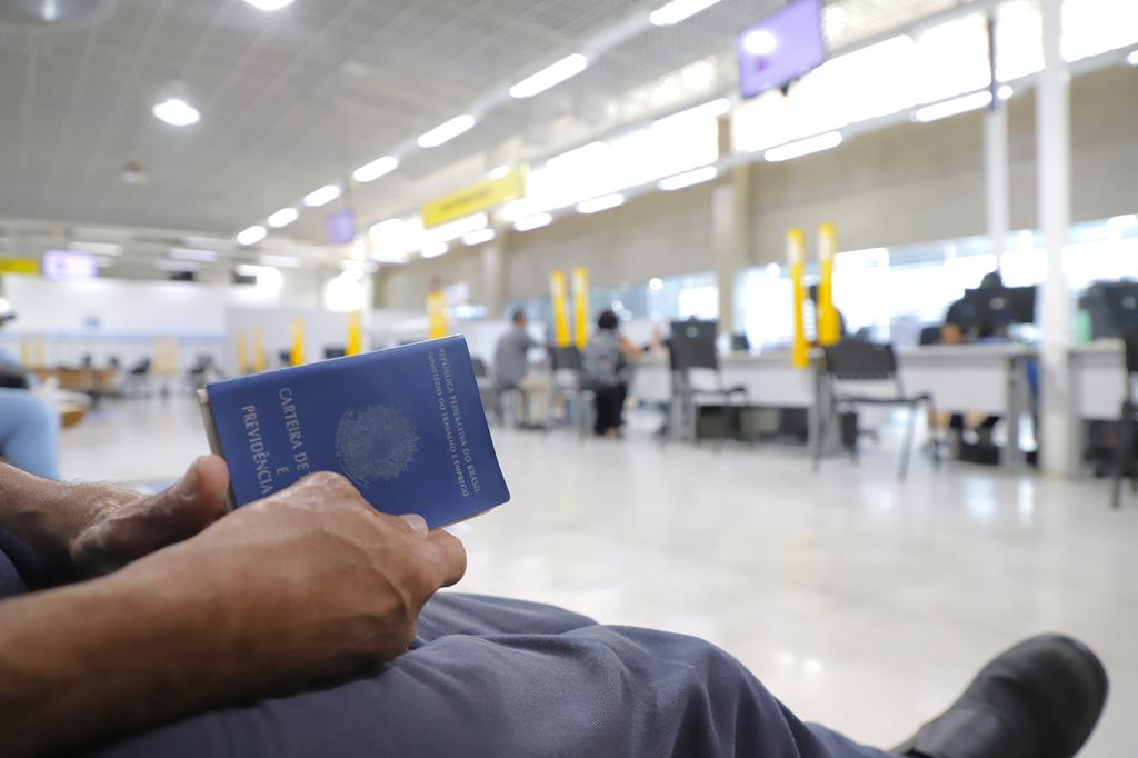 Barueri oferece 39 novas vagas de emprego nesta semana. Barueri oferece 39 novas vagas de emprego nesta semana.