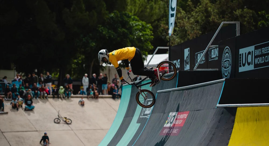 Jovem de Osasco se destaca em Mundial de BMX na França