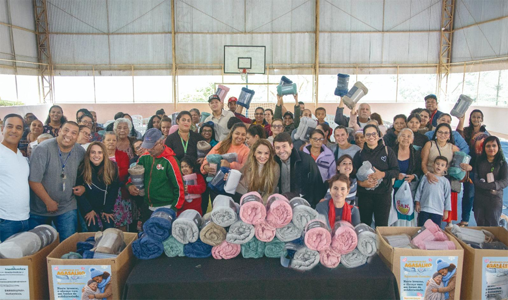 Santana de Parnaíba reforça entrega de cobertores na Campanha do Agasalho 2026 Santana de Parnaíba reforça entrega de cobertores na Campanha do Agasalho 2026
