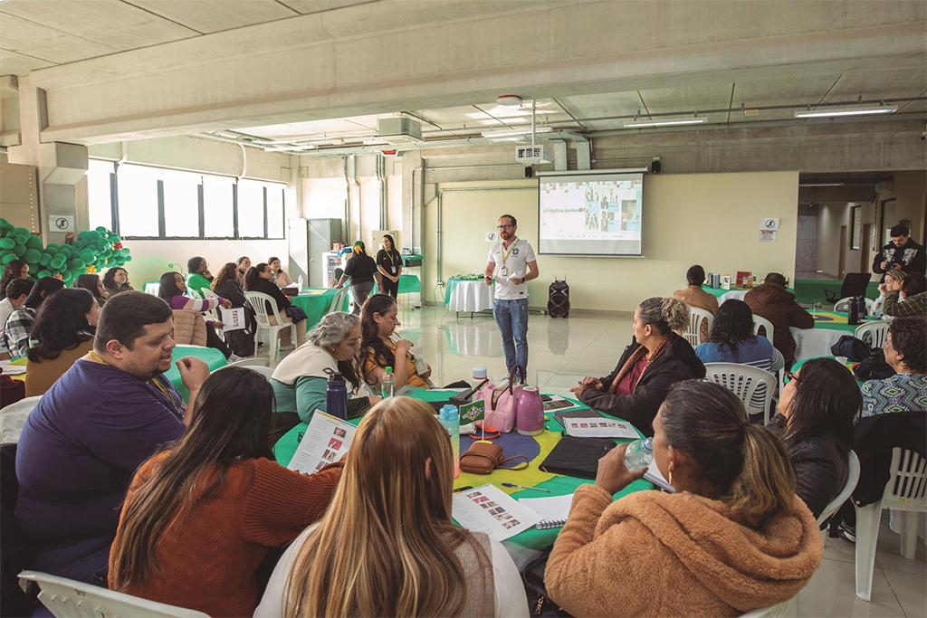 Programa Alfabetiza Juntos capacita docentes em Santana de Parnaíba Programa Alfabetiza Juntos capacita docentes em Santana de Parnaíba