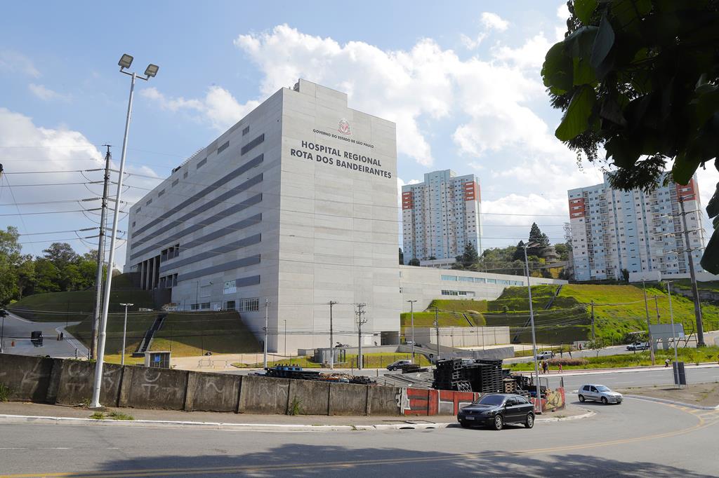 Hospital Regional de Barueri passa a se chamar “Rubens Furlan Júnior” Hospital Regional de Barueri passa a se chamar “Rubens Furlan Júnior”