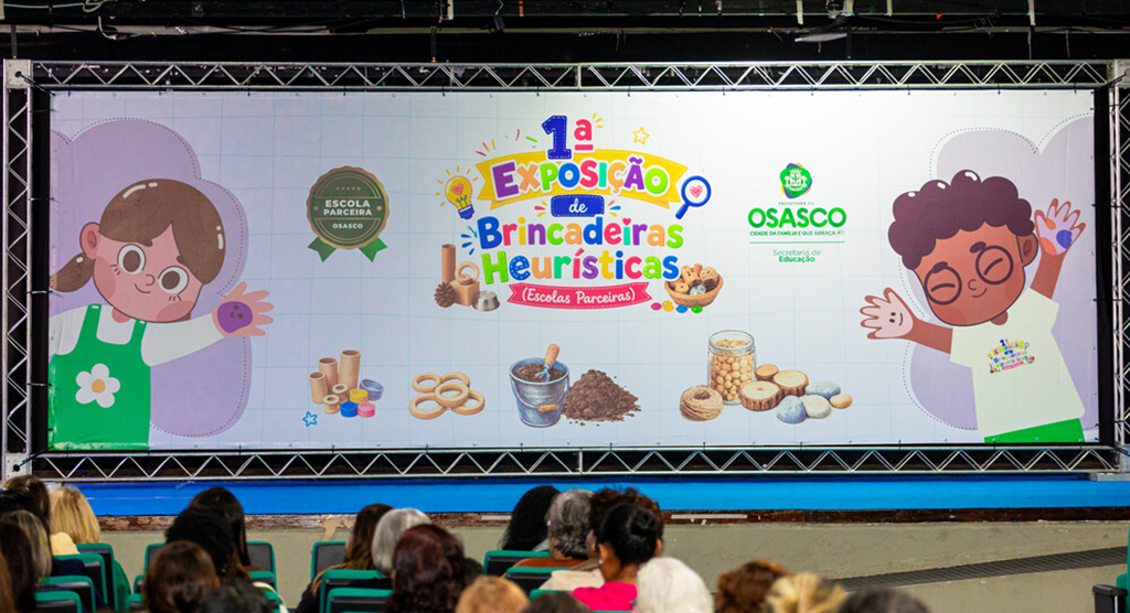 Osasco destaca o brincar na 1ª Exposição de Brincadeiras Heurísticas Osasco destaca o brincar na 1ª Exposição de Brincadeiras Heurísticas