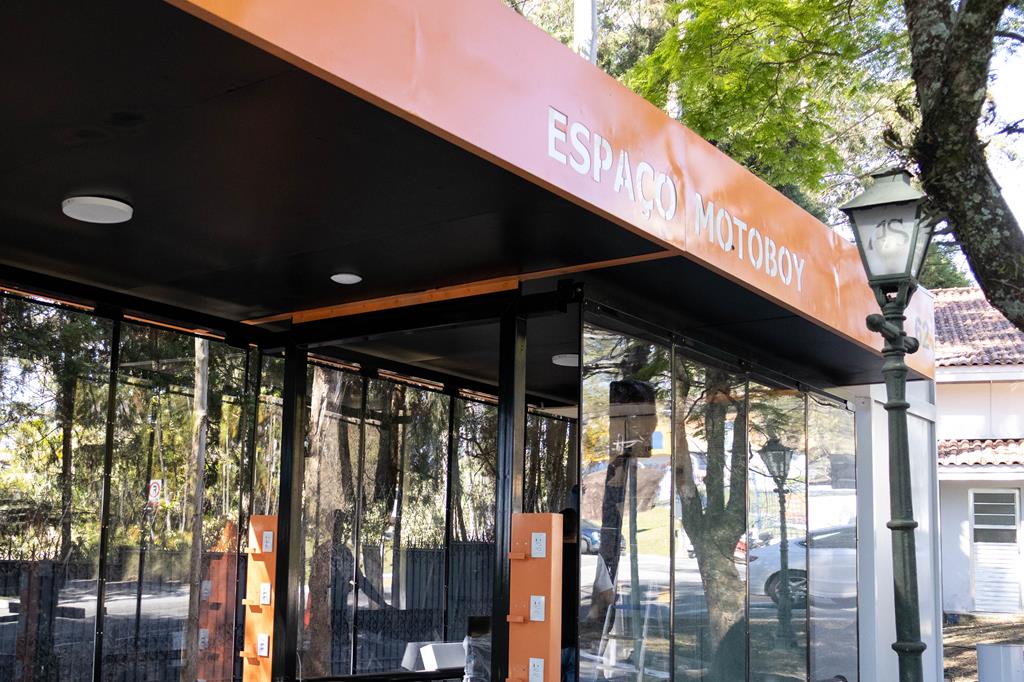 Novo Espaço Motoboy é inaugurado na Aldeia da Serra Novo Espaço Motoboy é inaugurado na Aldeia da Serra