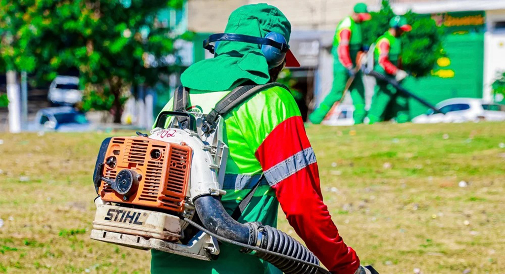 Osasco reúne voluntários em mutirão de limpeza e educação ambiental Osasco reúne voluntários em mutirão de limpeza e educação ambiental